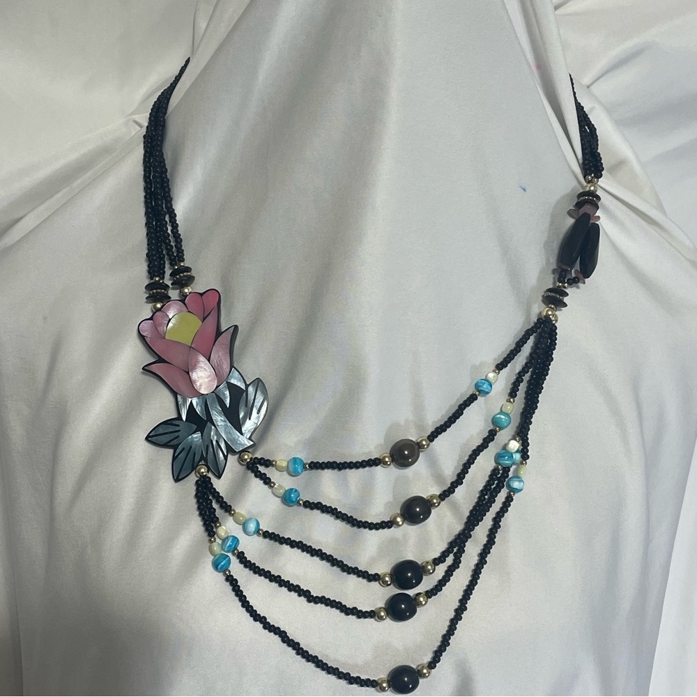 Vintage  Multi strand  mosaic mother of pearl/abalone Necklace. Floral preowned.